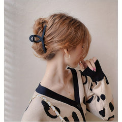 Women's Large Frosted Hair Claw Butterfly Clip Solid Shark Claw Hair Accessory