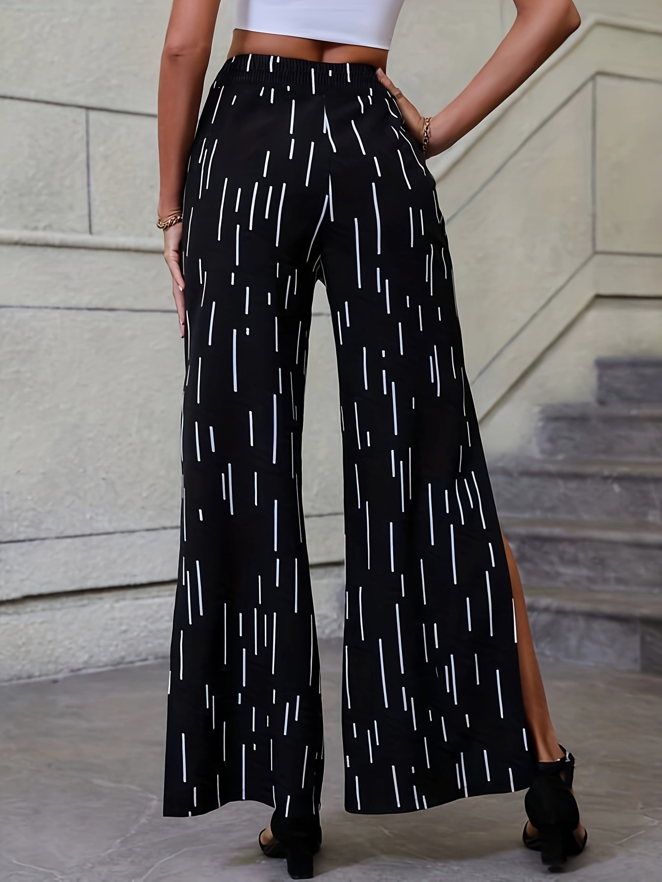  Striped Wide Leg Elastic Waist Trousers