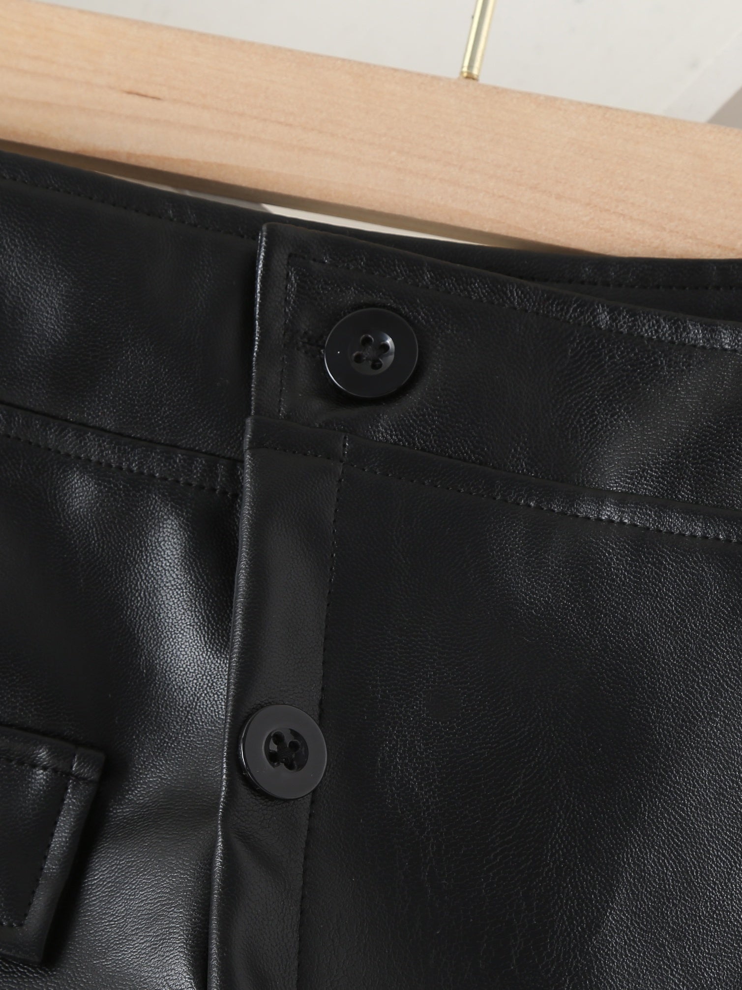 Girls PU Leather Patched Pocket Shorts Winter Clothes