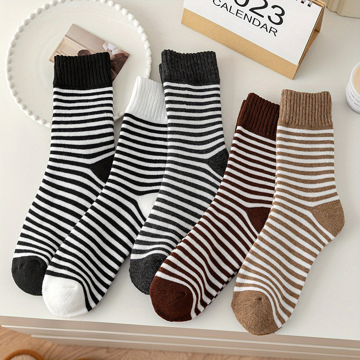 5 Pairs Stripe Print Thickened Socks Comfy Warm Mid Tube Stockings