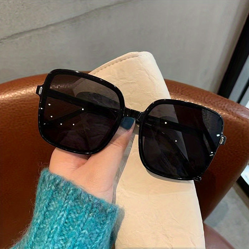 Oversized UV400 Sunglasses for Outdoor Sports