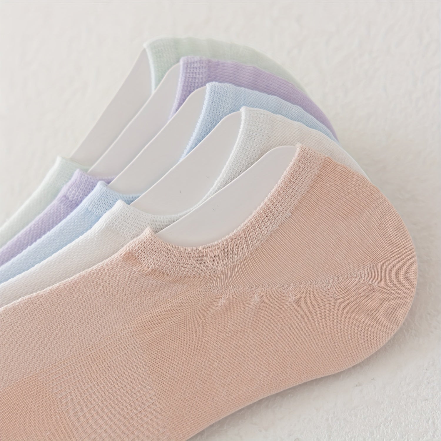 5 Pairs Women's Low Cut Ankle Socks Soft & Lightweight Solid Colors