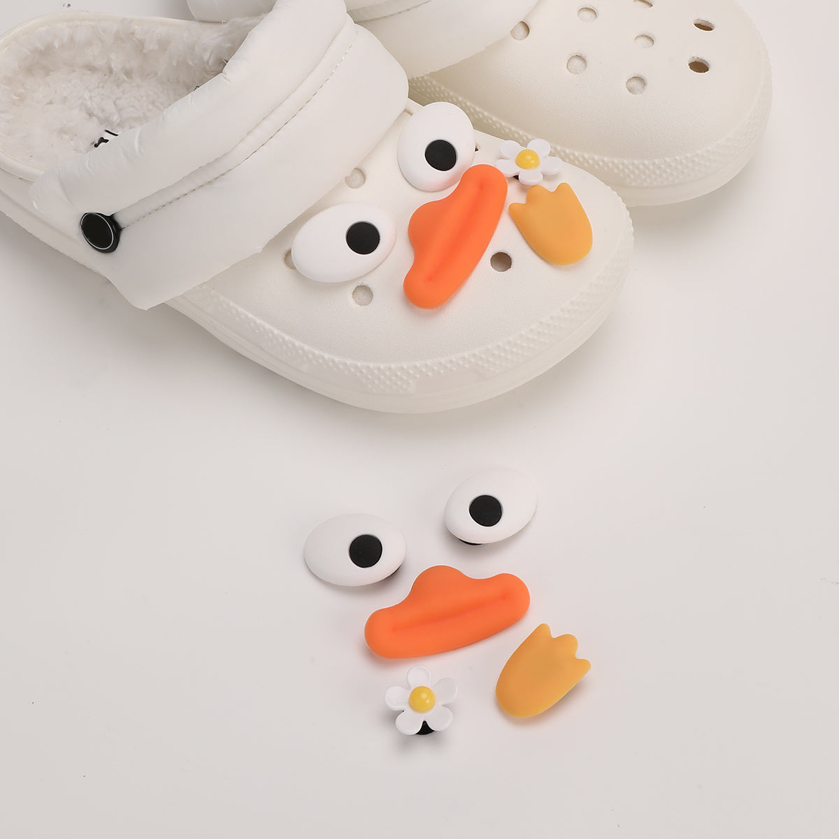 10pcs Cartoon Duck Shoe Charms PVC Soft Shoe Decorations