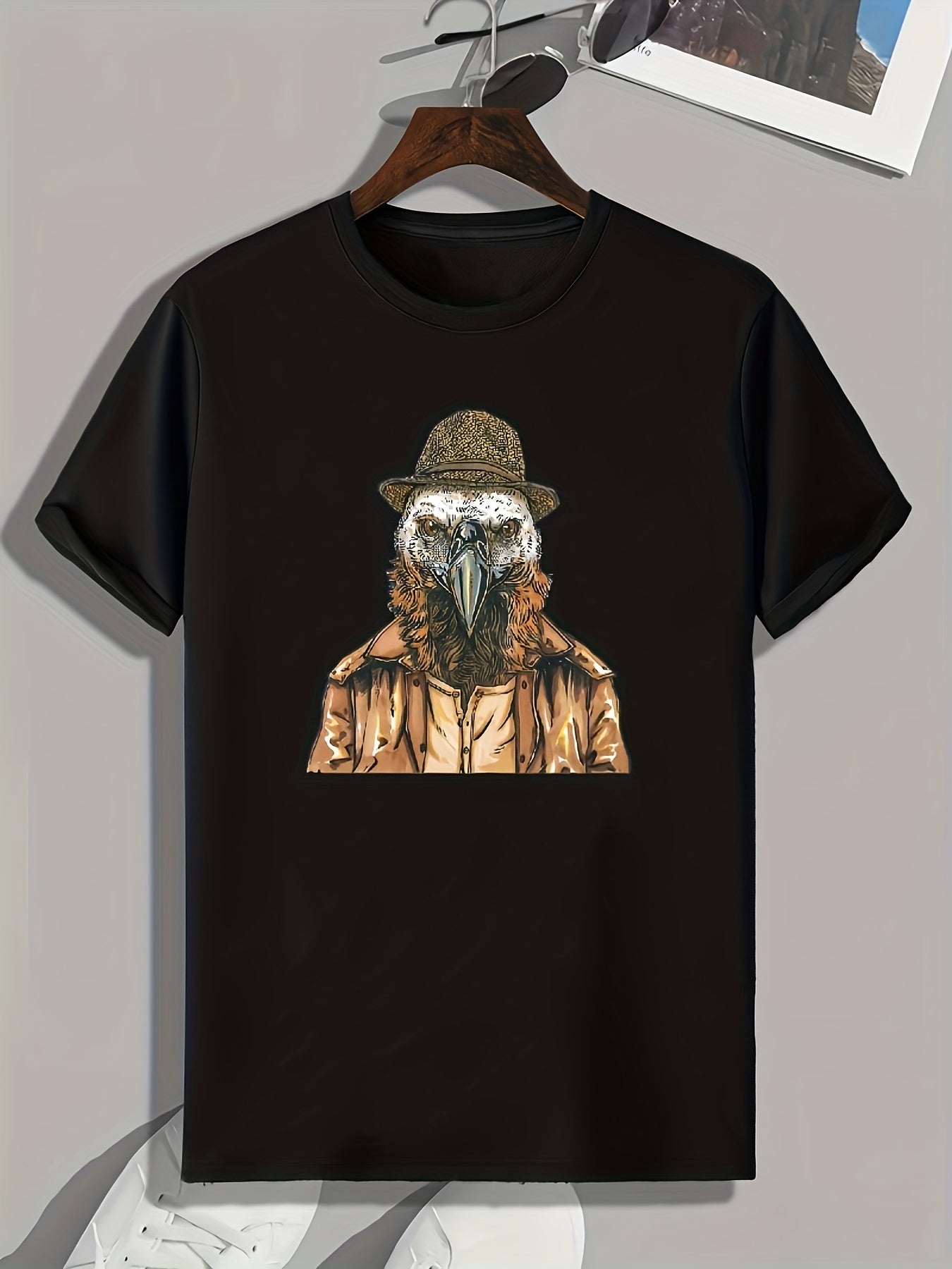Eagle Print Men's Graphic T shirt for Summer
