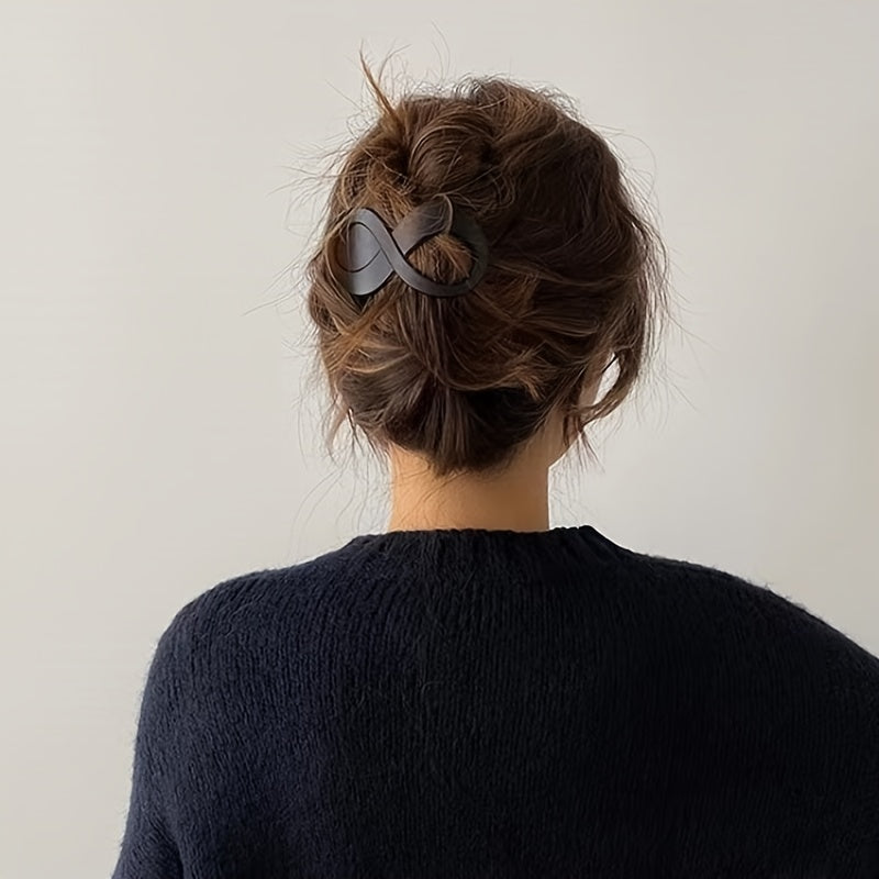 Neutral Claw Clips for Thin Hair