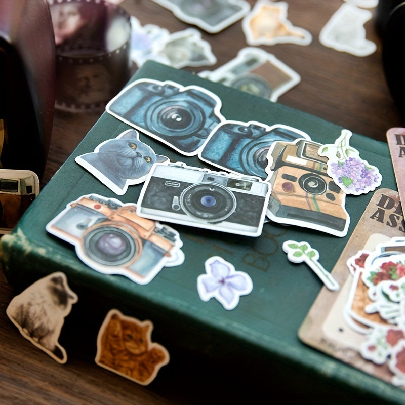 40pcs Vintage Plant & Flower Cat Stickers for DIY Crafts