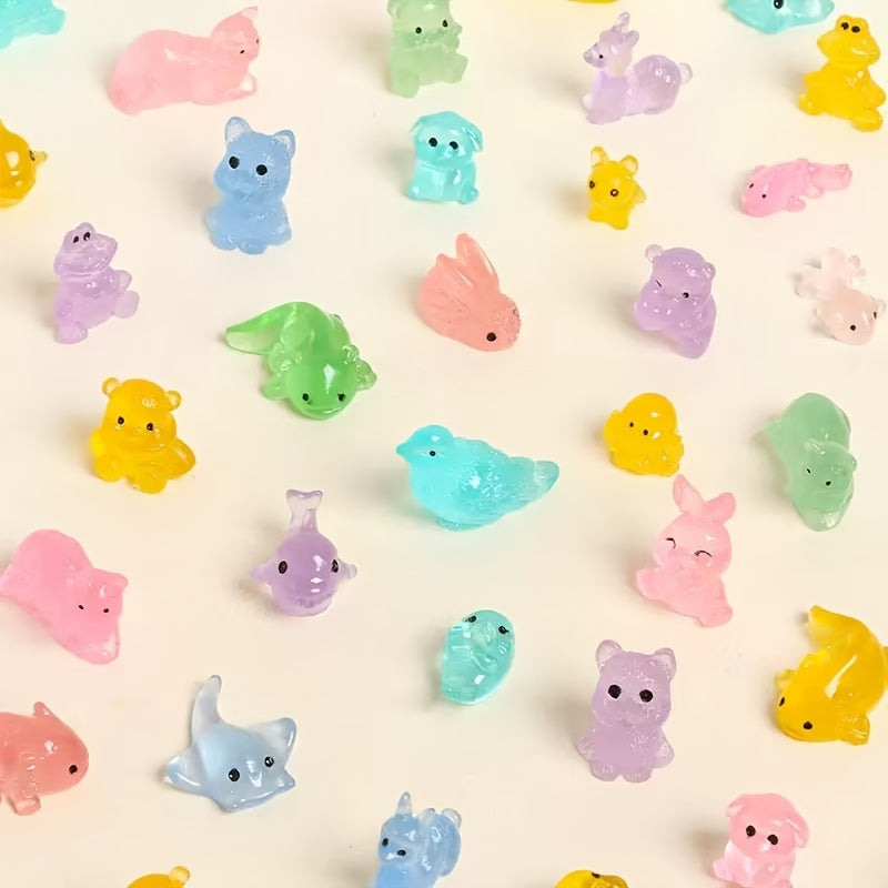 Random Glow in the Dark Resin Mini Animals Statues