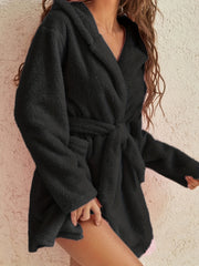  Plush Long Sleeve Hooded Bathrobe