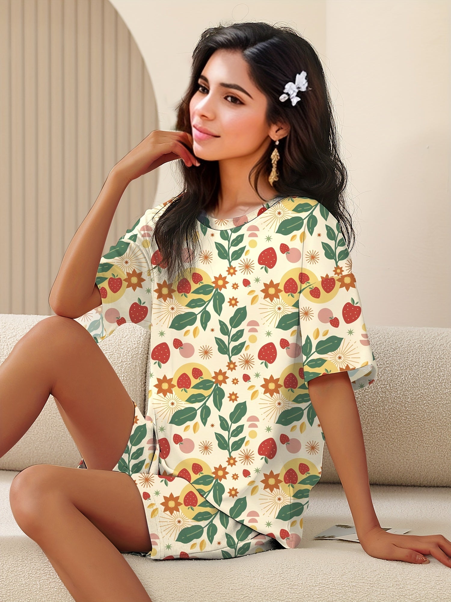 Strawberry Print Pajama Set Short Sleeve Top & Shorts Women's Sleepwear