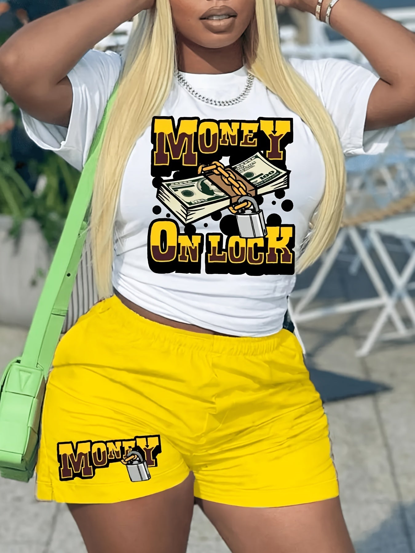 Money Letter Print 2pc Set Crew Neck T Shirt & Shorts Outfits