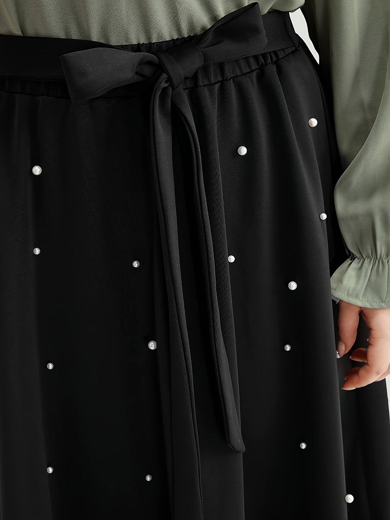  Solid Faux Pearl Decor Maxi Skirt