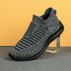 Men's Lightweight Slip On Casual Shoes For Traveling