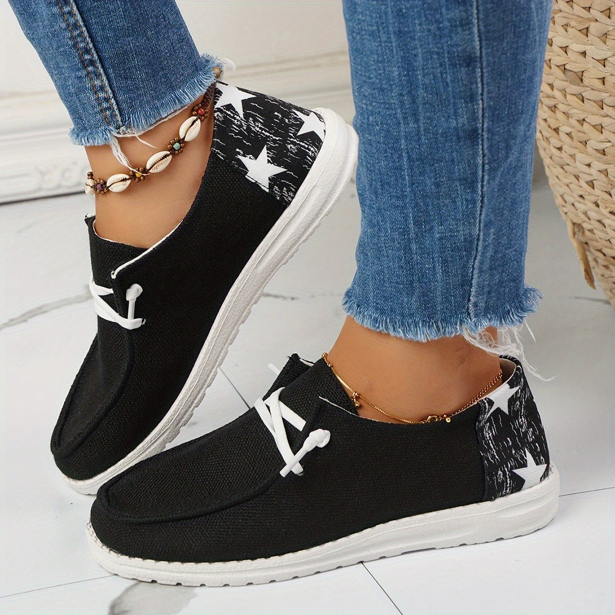 Women's Star Pattern Canvas Shoes Casual Lace Up Outdoor Sneakers