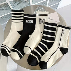 5 Pairs Letter Print Socks Women's Stockings & Hosiery