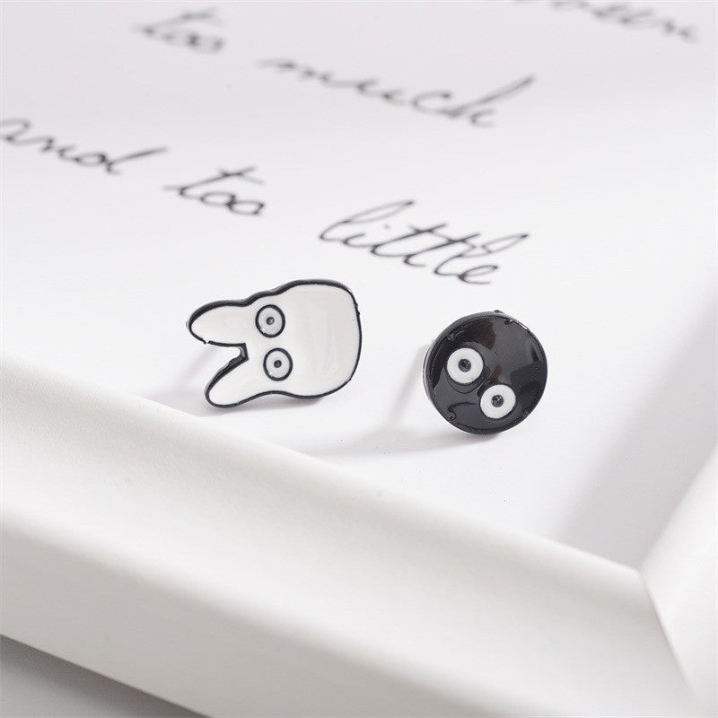 Cartoon Asymmetrical Stud Earrings