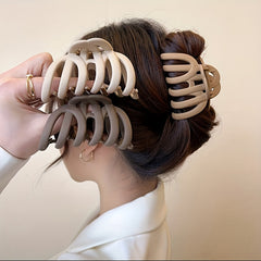 4pcs Frosted Hair Claw Retro Octopus Shape Hair Claw For Women