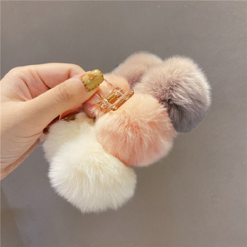Fluffy Plush Hair Claw Clip Winter Hair Barrettes for Girls Woman
