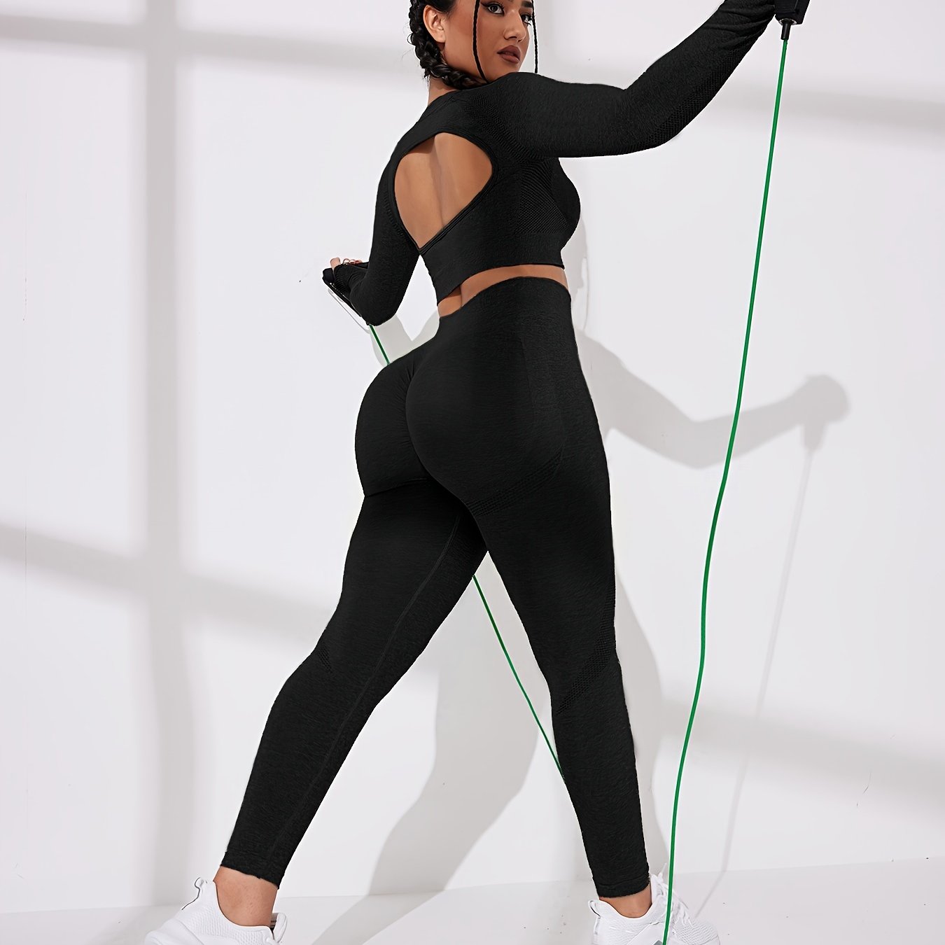 Sporty Set Round Neck Backless Top & High Waist Running Pant Sports Suit