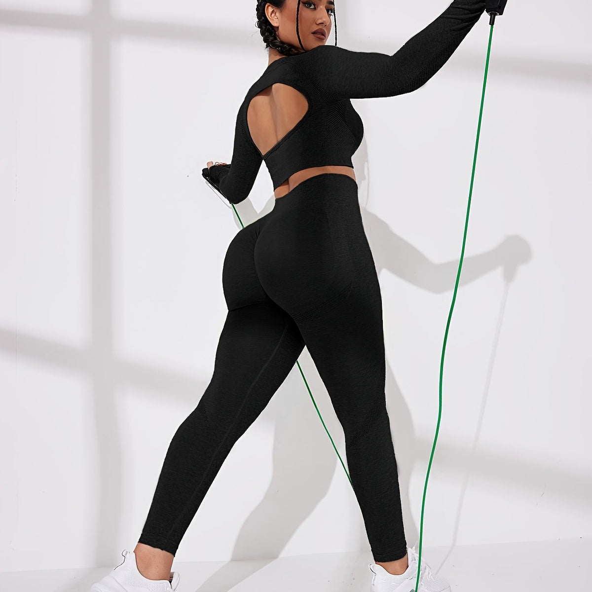 Sporty Set Round Neck Backless Top & High Waist Running Pant Sports Suit