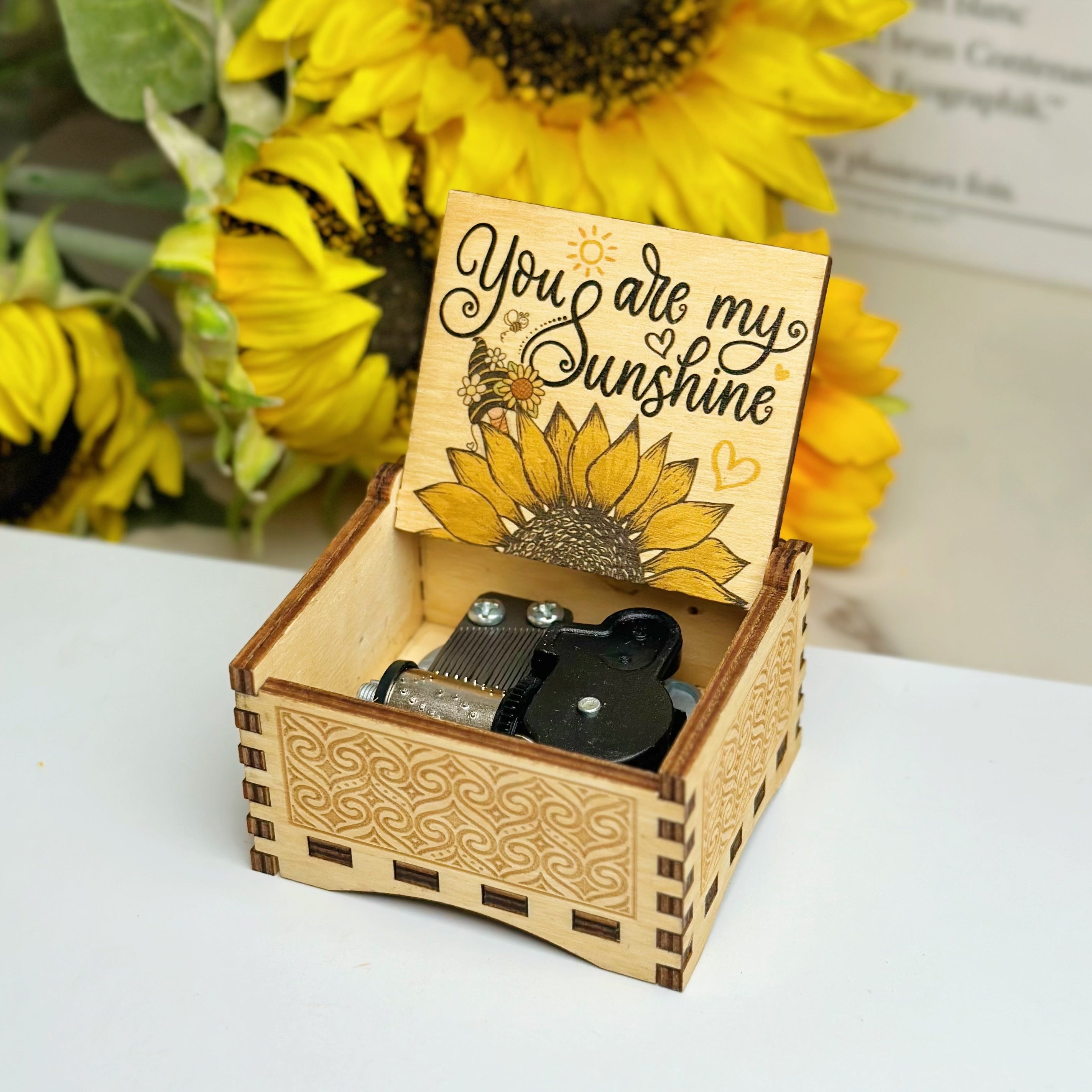 Vintage Hand Crank Music Box You Are My Sunshine Melody