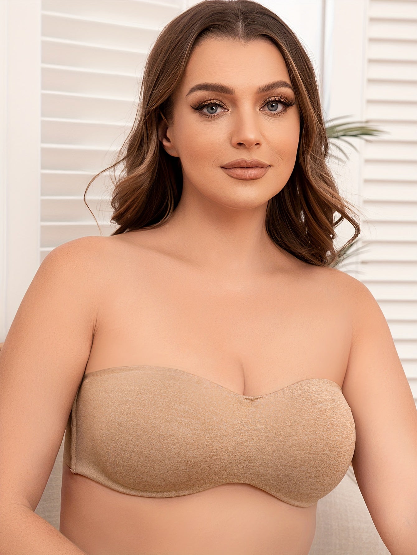  Strapless Underwire Minimizer Bandeau Bra