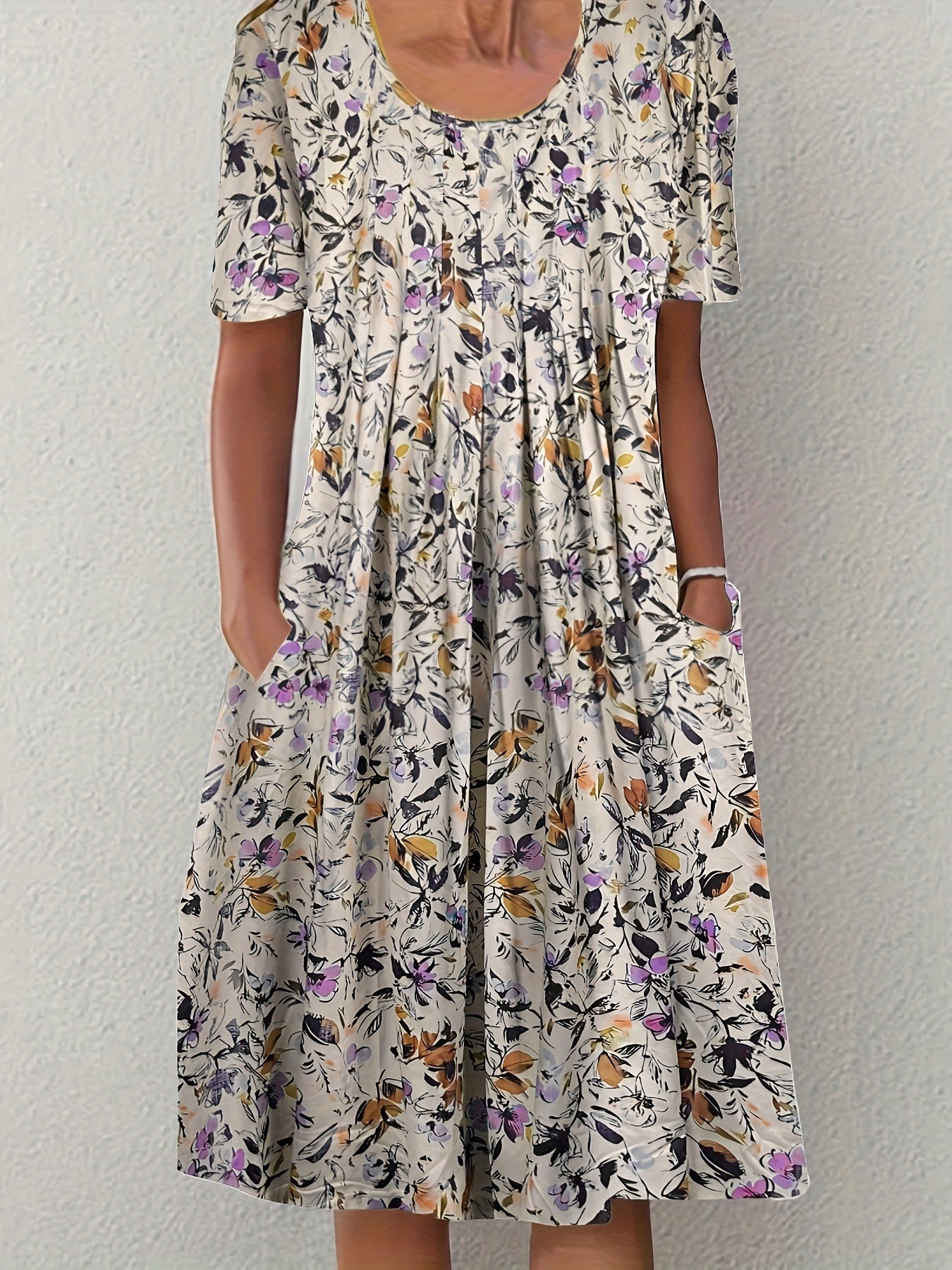  Floral Print Pleated Short Sleeve Dress