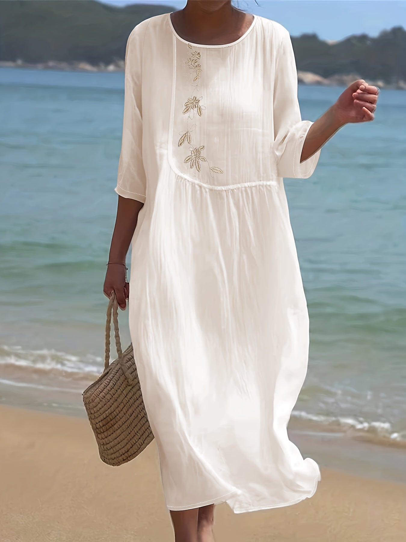  Women's Floral Embroidered Maxi Dress