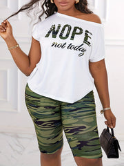  2 Piece Set: Slogan Print Top & Camo Print Shorts