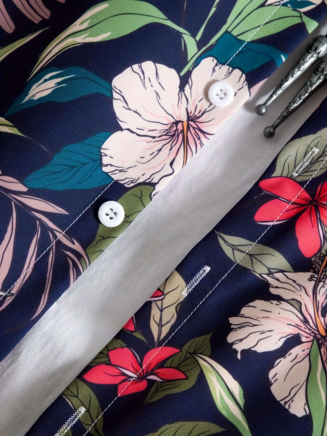 Tropical Flower Pattern Men's Hawaiian Shirt for Summer Vacation