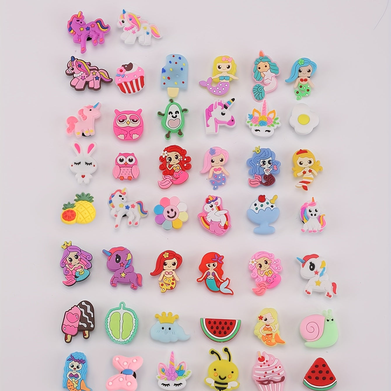 50pcs Cartoon Shoe Charms for Clogs Sandals Resin Shoe Buckle Accessories