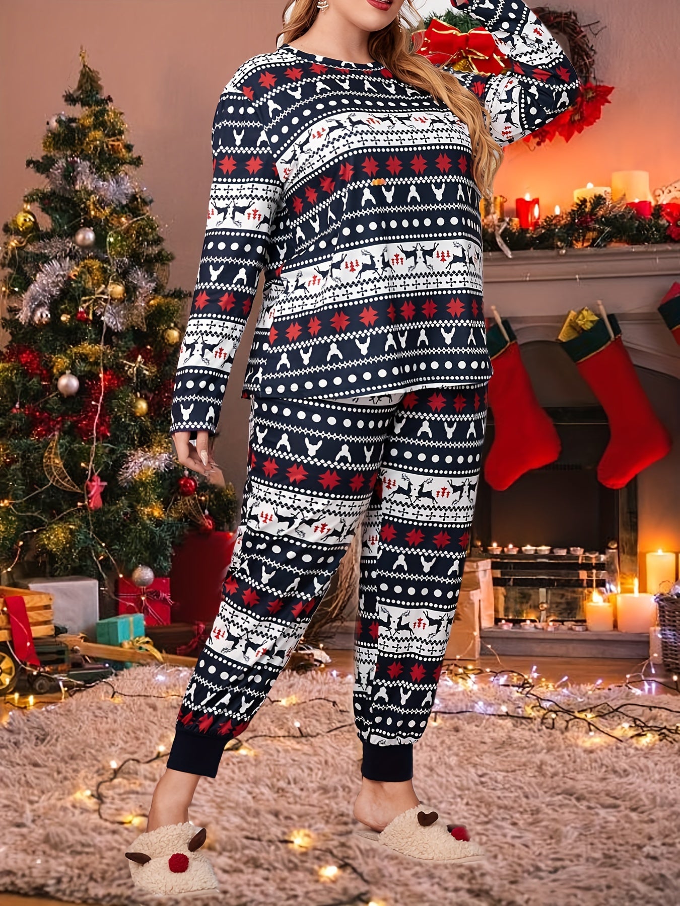  Christmas Elk & Snowflake Print Tee & Pajama Set