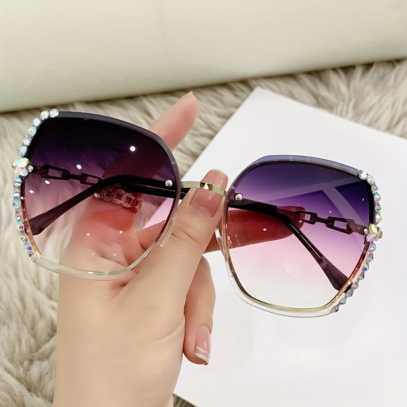 Oversized Rhinestone Sunglasses Gradient Lens Chain Temple UV400