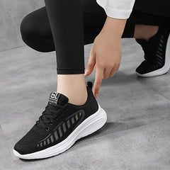 Women's Lace up Mesh Athletic Running Shoes Breathable Anti slip Casual Sneakers