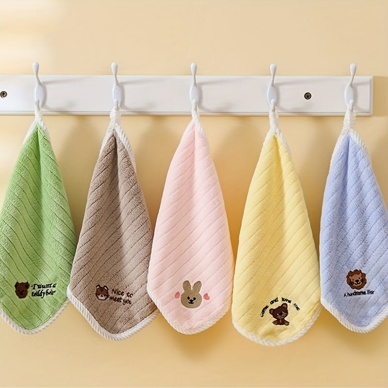 5pcs Animal Design Kid's Towels Soft Coral Fleece Polyester Absorbent Bibs