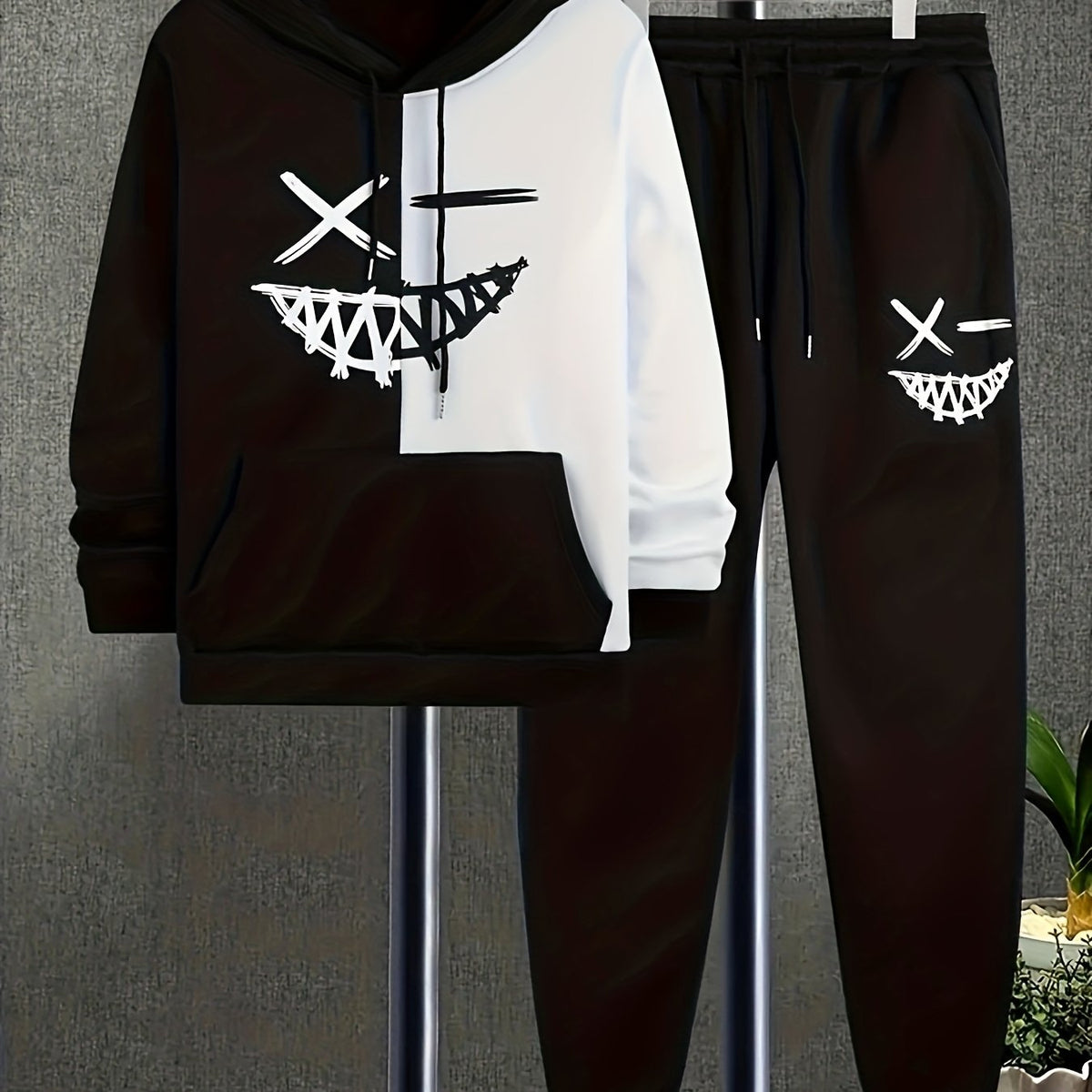 Men's Pocket Hoodie & Sports Trousers Set for Spring & Autumn