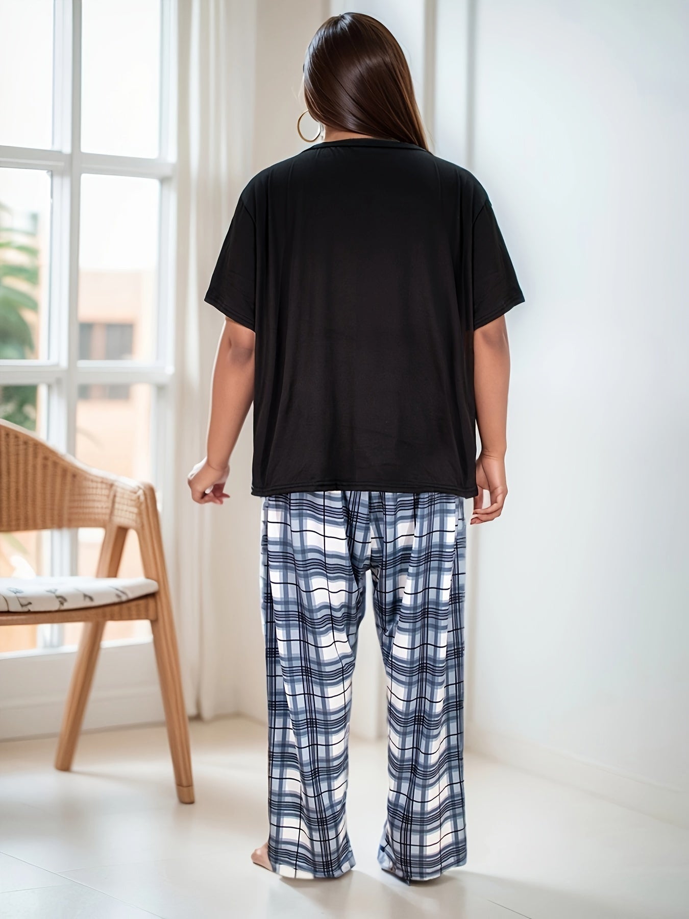  Plaid Print Tee & Pants Loungewear Set