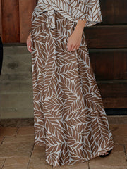  Allover Leaf Print Elastic Maxi Skirt