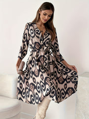  Graphic Print V Neck Dress With Belt