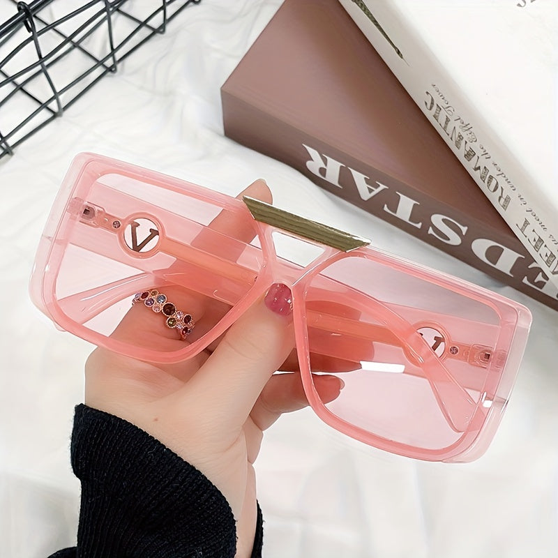Ombre Lens V Engraved Sunglasses Casual Outdoor Eyewear UV400