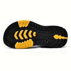 Men's Closed Toe Anti Collision Sandals Wear resistant Non Slip Beach Shoes