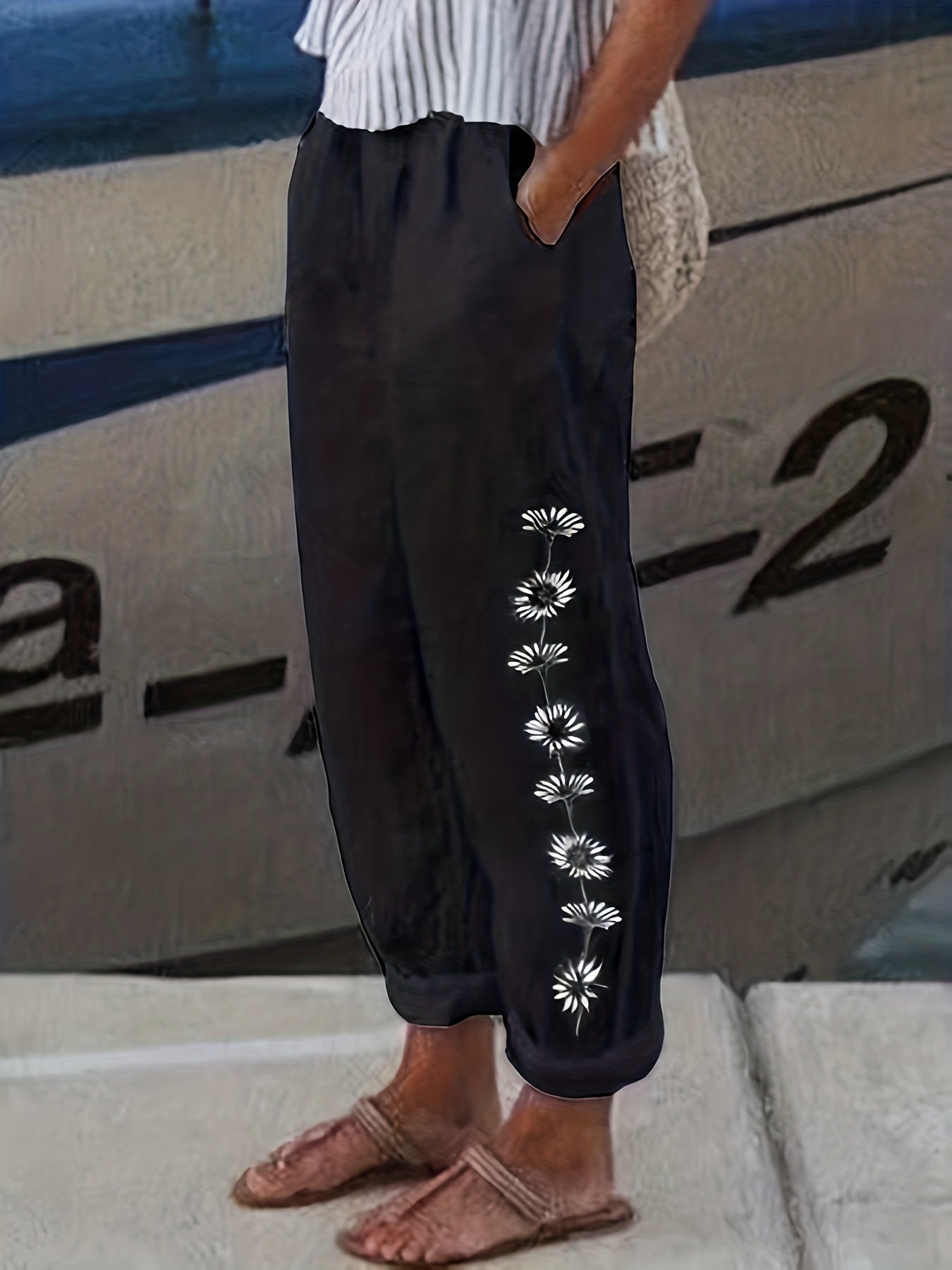  Floral Print Button Decor Elastic Pants