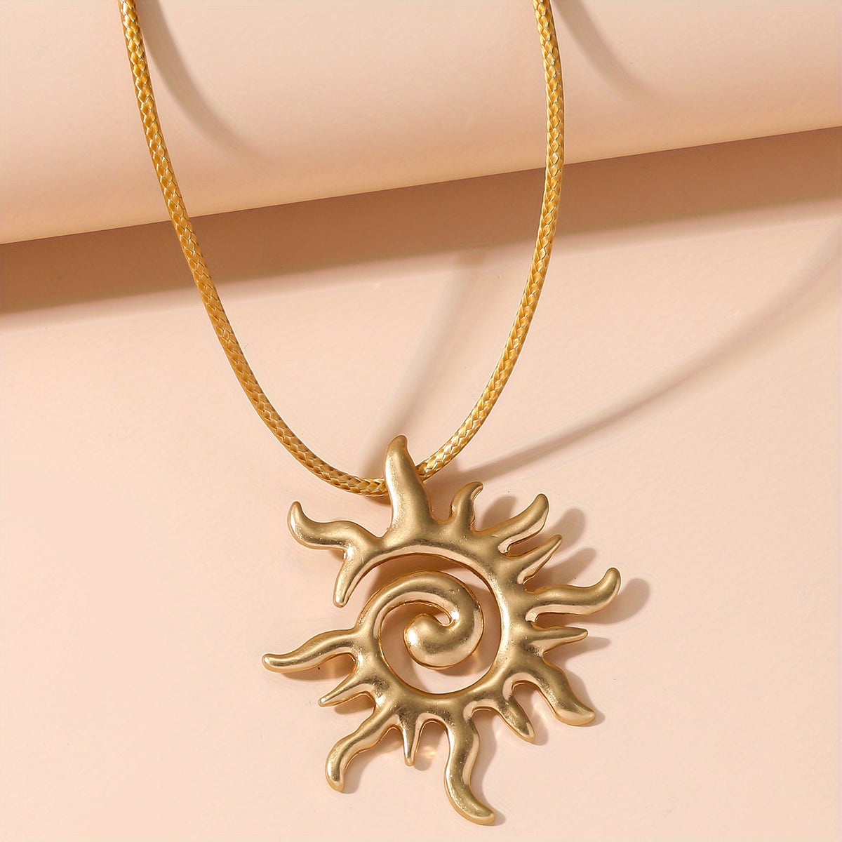 Golden Big Sun Pendant Necklace Vintage Style Neck Accessories
