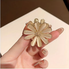 Opal Small Daisy Hair Clip Summer Back Head Clip Shark Claw Headdress