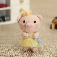 Piggy Felt Craft Kit DIY Embroidery Wool Stitch Needlework Toy Gift