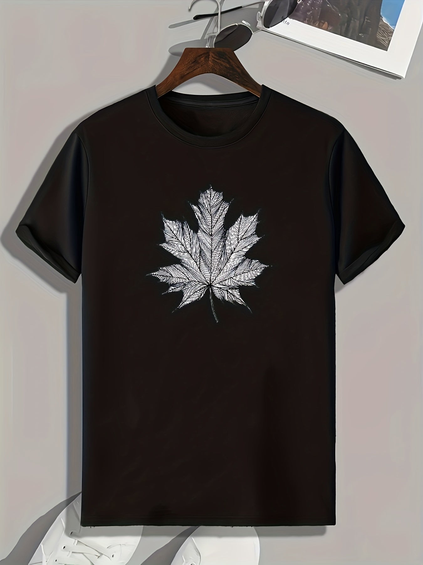 Leaf Print Graphic Tee for Men Summer Casual Comfy T-shirt