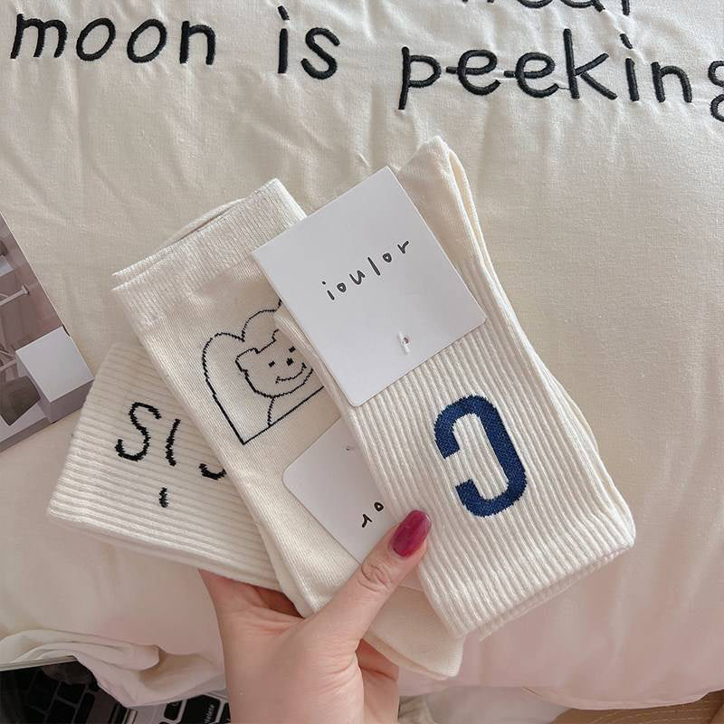 Women's Letter Pattern Crew Socks
