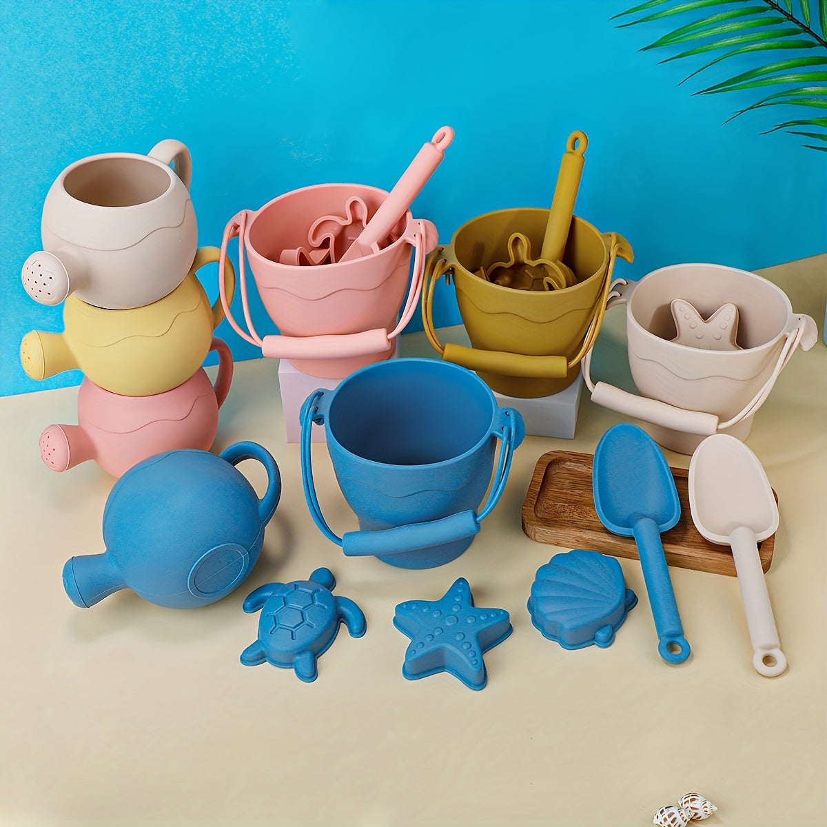Eco Friendly Kids Beach Toy Set - Spray Bottle, Sand Bucket, Shovel & More