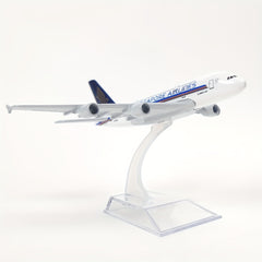 Singapore Airlines A380 1:400 DieCast Airplane Model