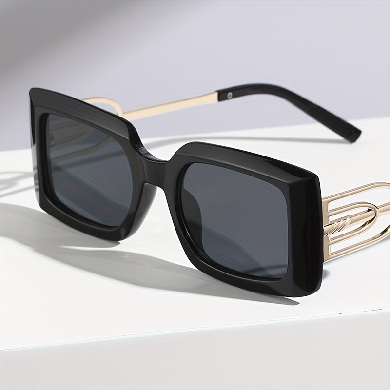 Square Frame Sunglasses Y2K Metal Hollow Temple Glasses UV400