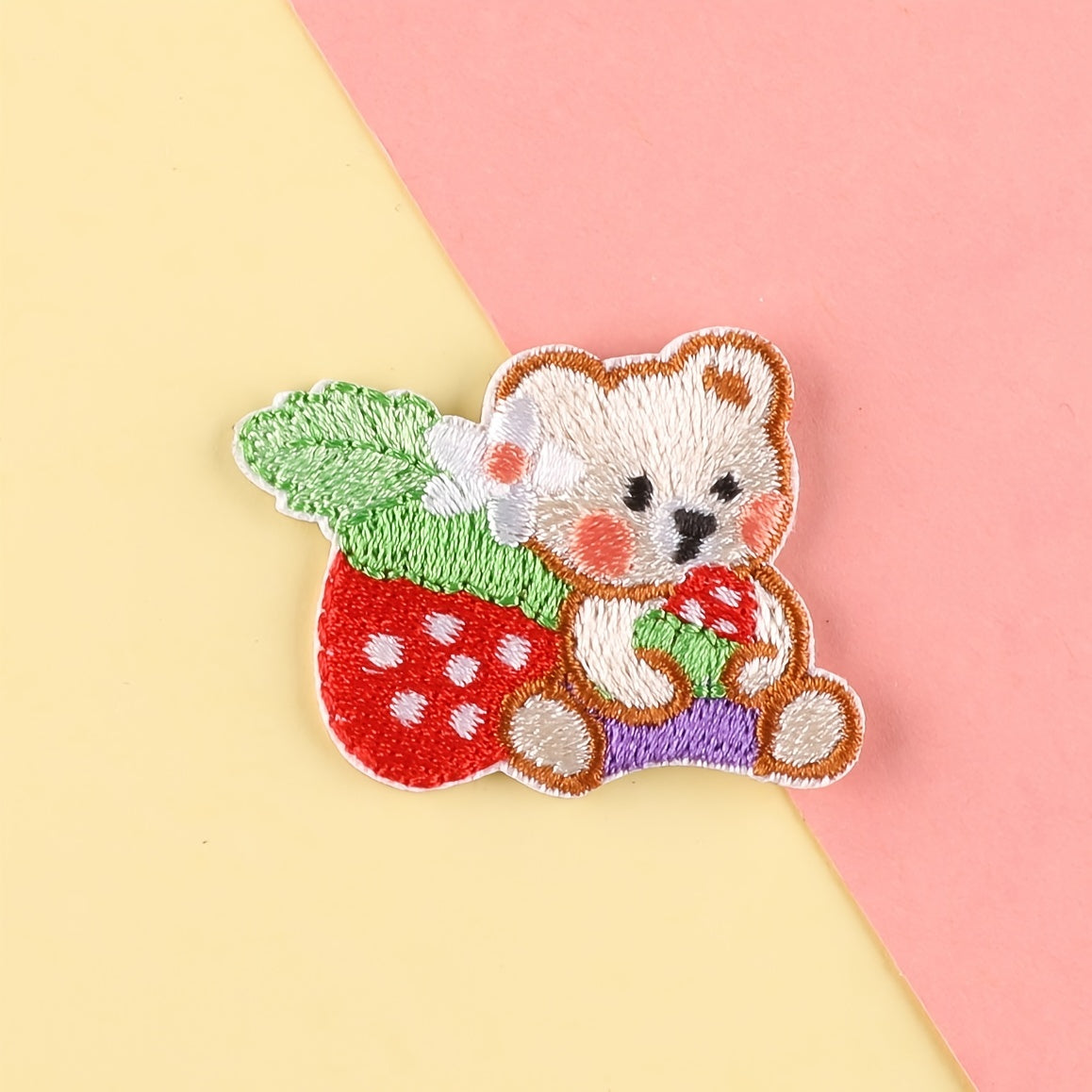 4pcs Strawberry Embroidery Patches DIY Clothes Accessories